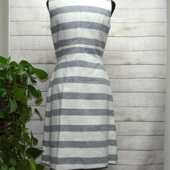 Saint Tropez Dress Womens Dress Size 4 White / Blue Strips - Picture 5 of 7